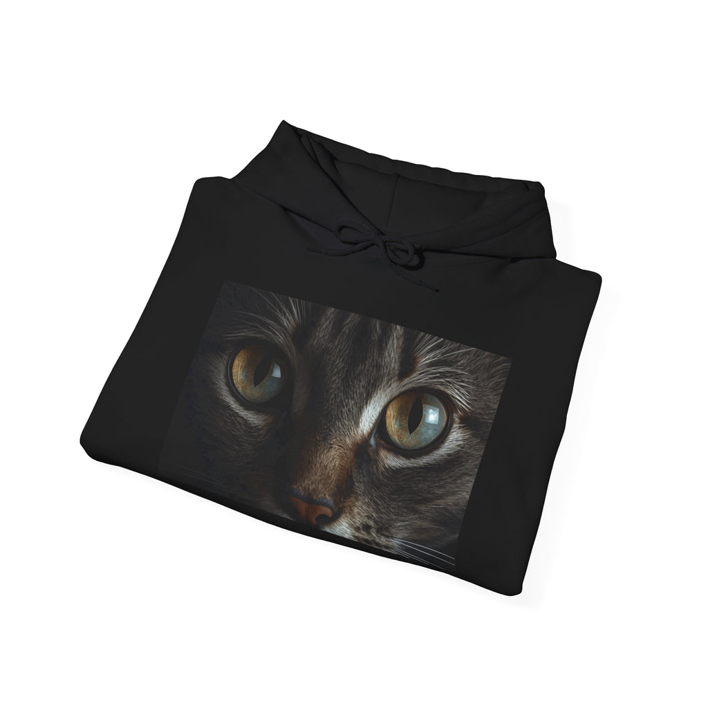 Sweat à capuche avec gros plan sur un visage de chat | Yeux de chat tigré réalistes, portrait foncé