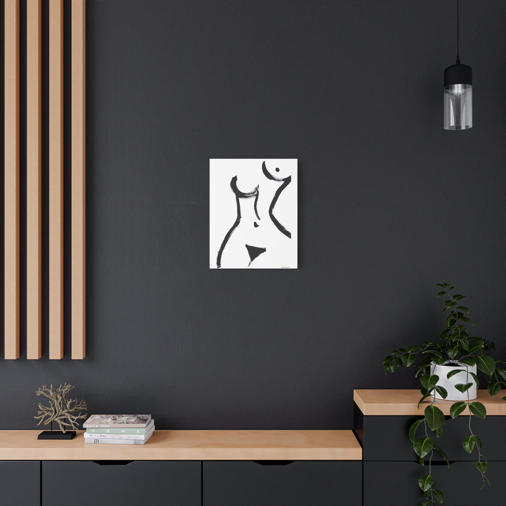 Toile minimaliste à coups de pinceau noirs représentant une figure féminine