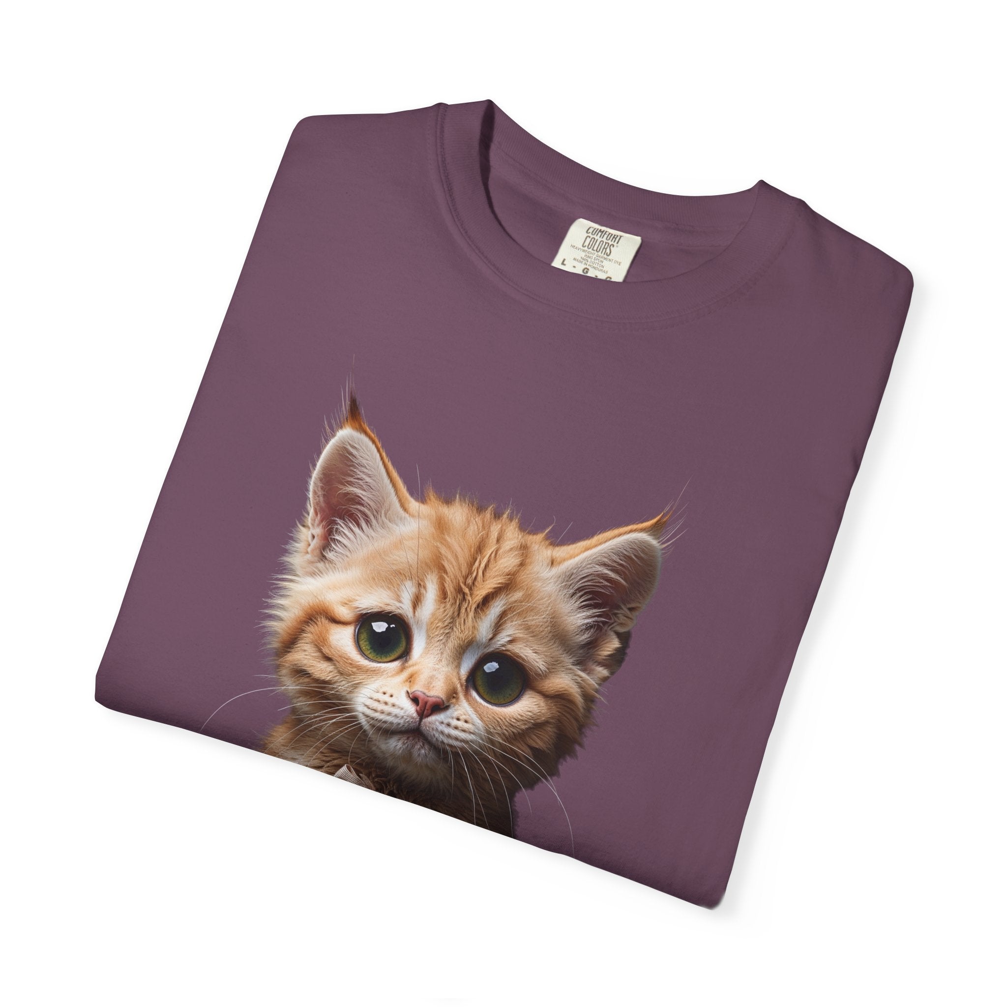 Kitten Illustration T-Shirt | Realistic Cat Portrait, organic cotton
