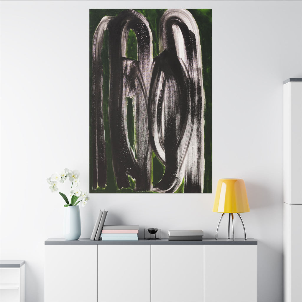Coups de pinceau noirs abstraits sur toile verte mate